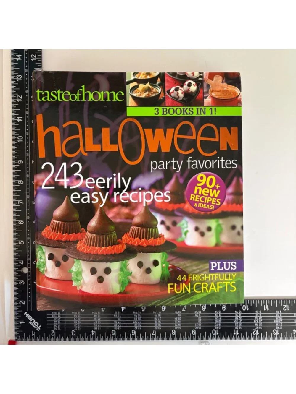 Taste of Home Halloween Party Favorites CookBook 293 Recipes Crafts 3 Books in 1